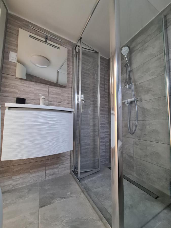 Ferienwohnung Polei Istria Pula Exterior foto