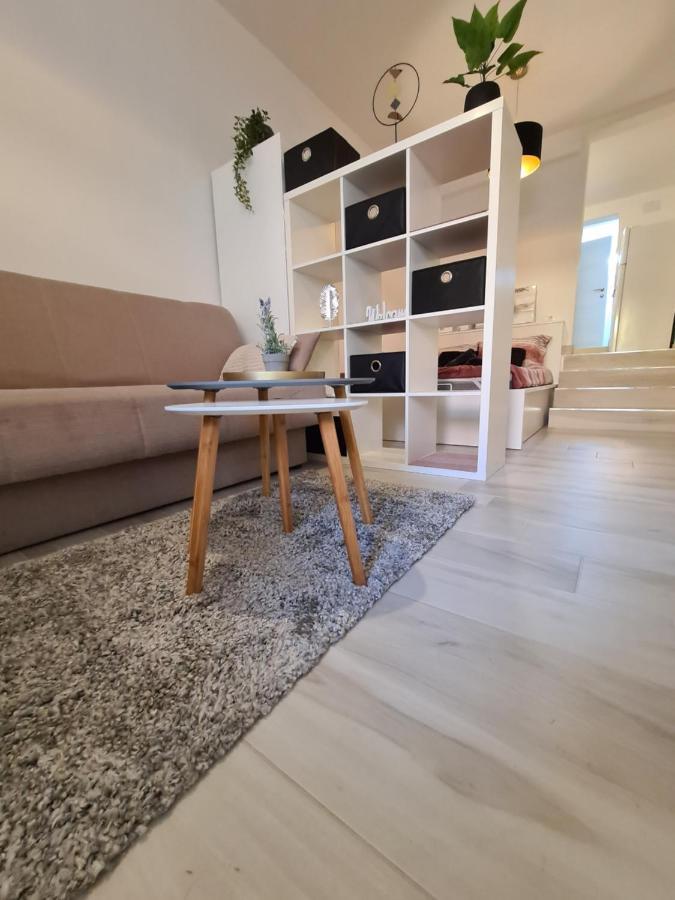 Ferienwohnung Polei Istria Pula Exterior foto
