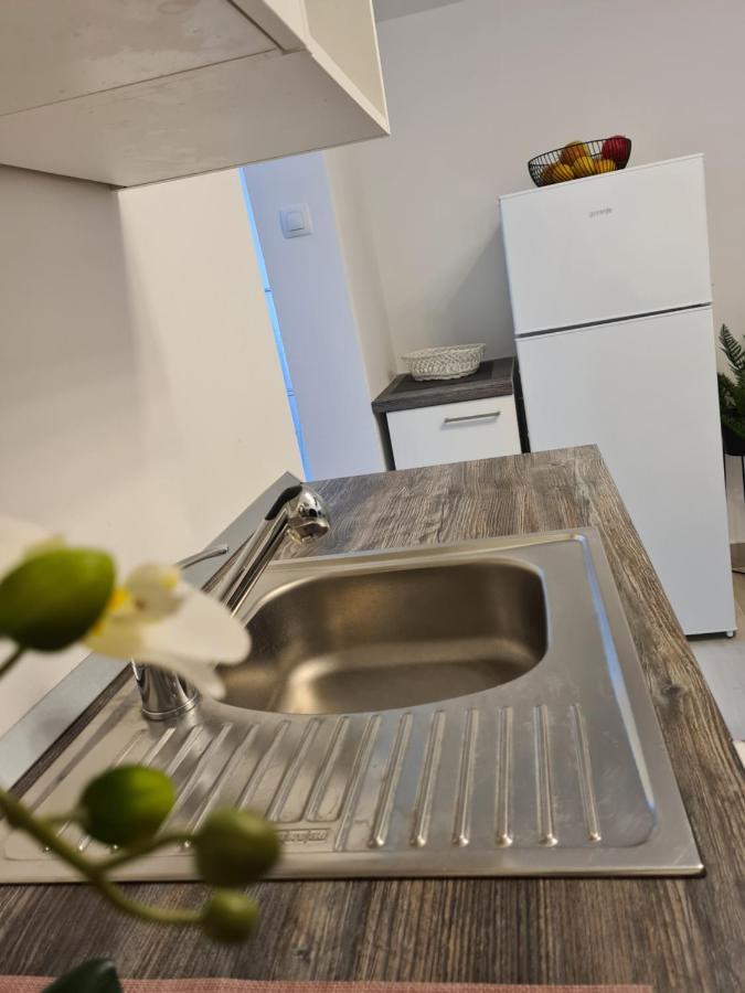 Ferienwohnung Polei Istria Pula Exterior foto