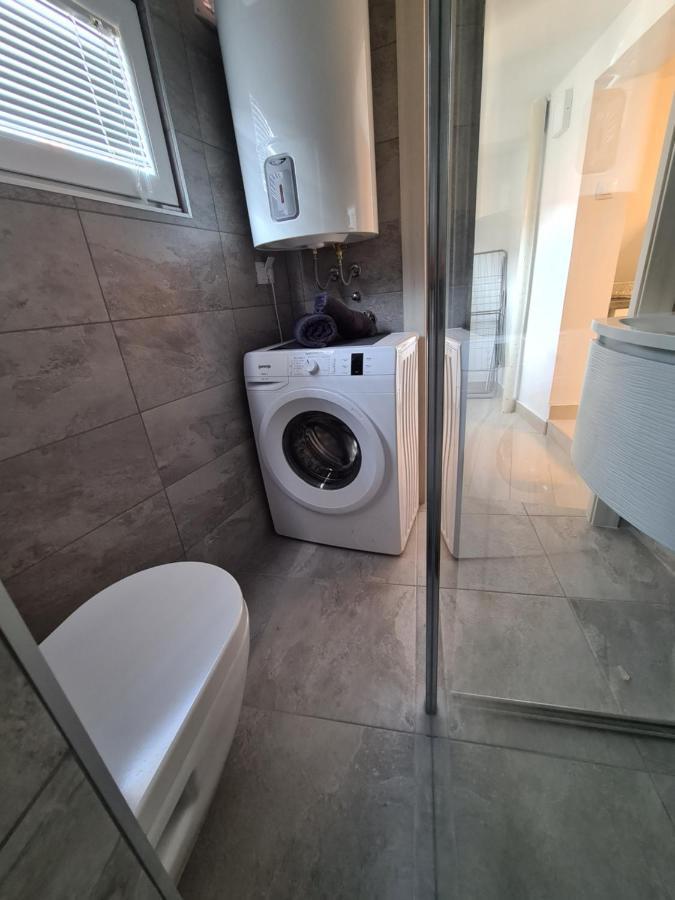 Ferienwohnung Polei Istria Pula Exterior foto